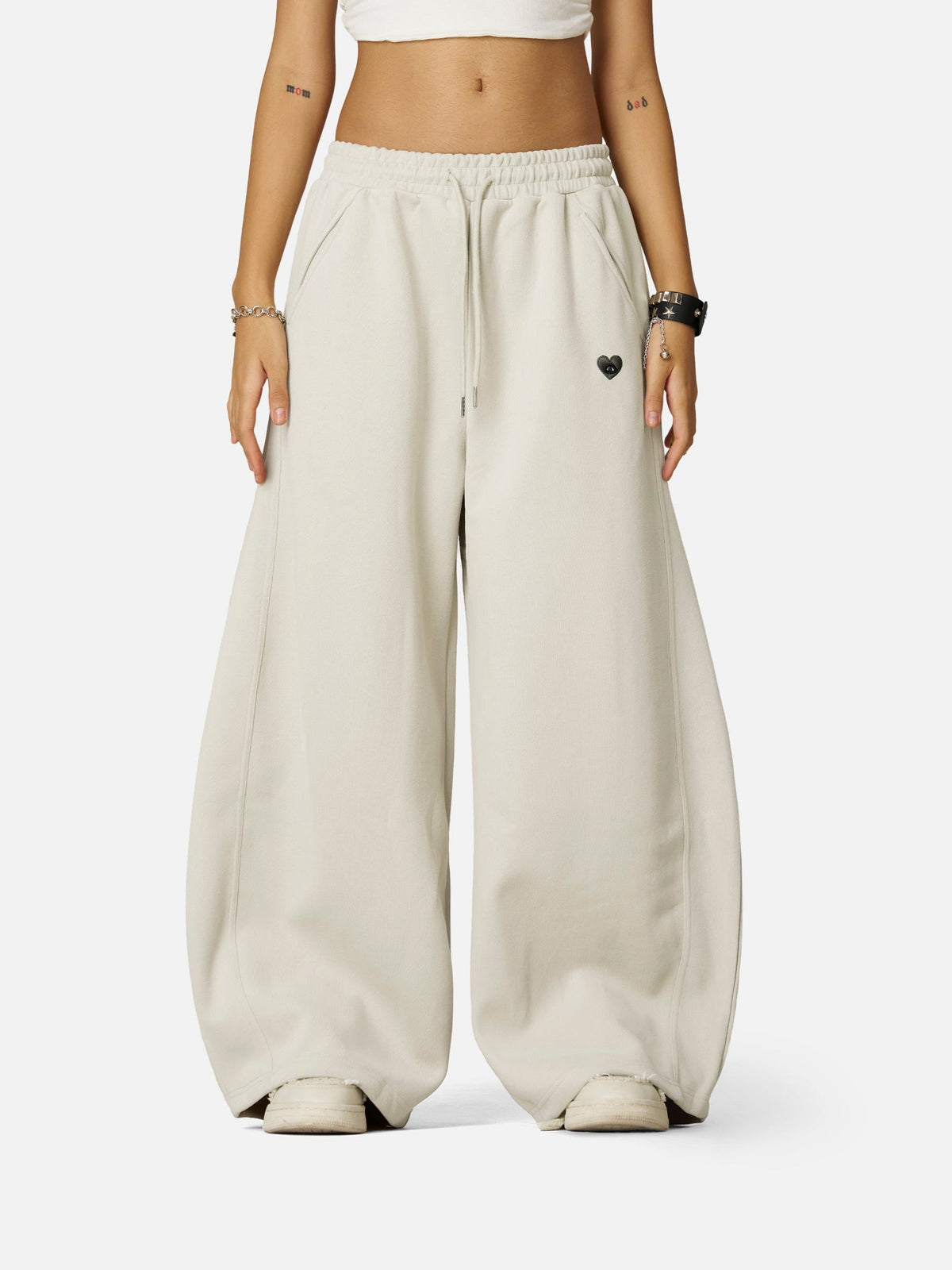 Aelfric Eden Super Baggy Barrel Sweatpants
